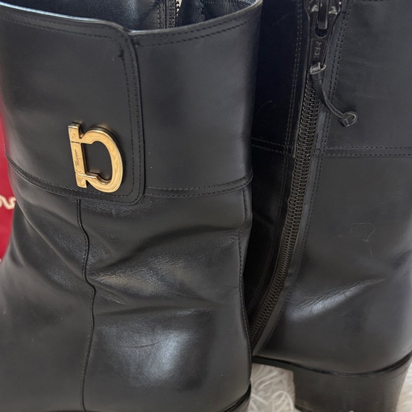Salvatore Ferragamo Vintage Black Leather Mid-Calf Boot with Signiture Emblem - Picture 5 of 12